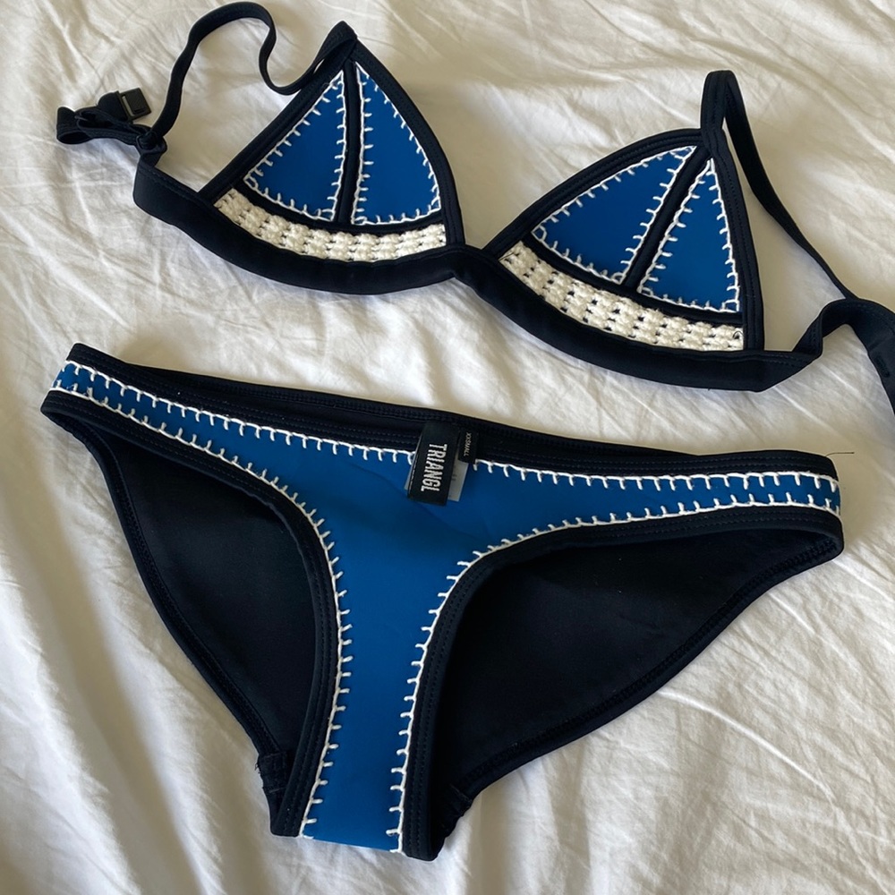 Triangl bikini top XS bottom XXS